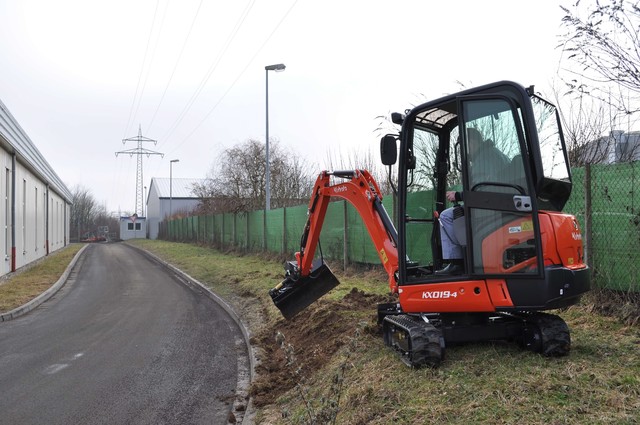 Kubota-Minibagger-Kx019-4-I-Boehrer-Baumaschinen-Bild-4